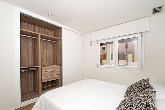 En megler med gode referanser - SPANIA1.no