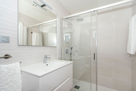 En megler med gode referanser - SPANIA1.no