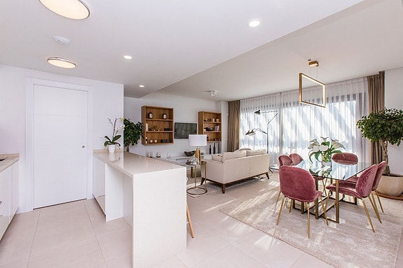 En megler med gode referanser - SPANIA1.no