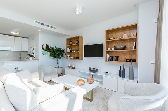 En megler med gode referanser - SPANIA1.no