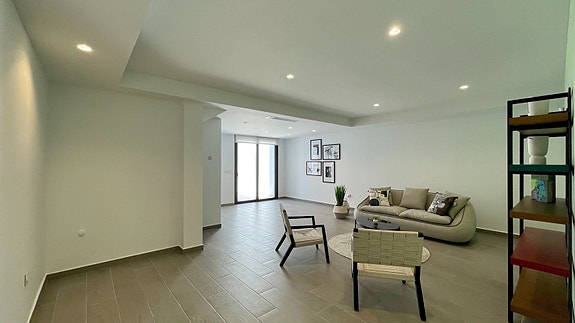 En megler med gode referanser - SPANIA1.no