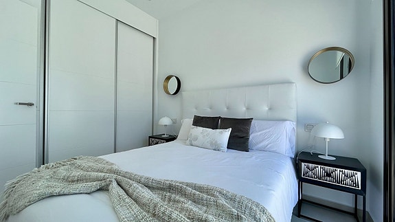 En megler med gode referanser - SPANIA1.no