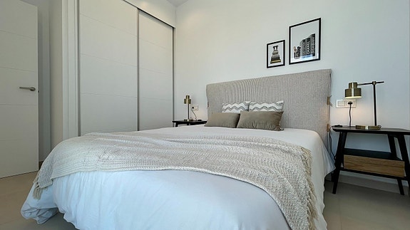 En megler med gode referanser - SPANIA1.no