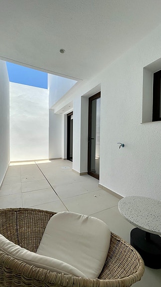 En megler med gode referanser - SPANIA1.no