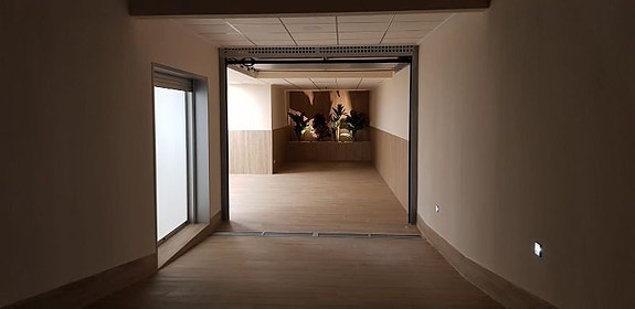 Bruk en megler med gode referanser - se SPANIA1.no