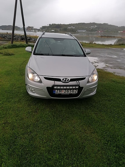 Hyundai i30 2 of 20