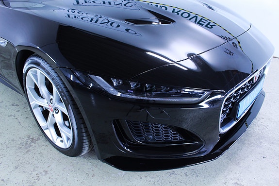 Jaguar F-TYPE 4 of 30