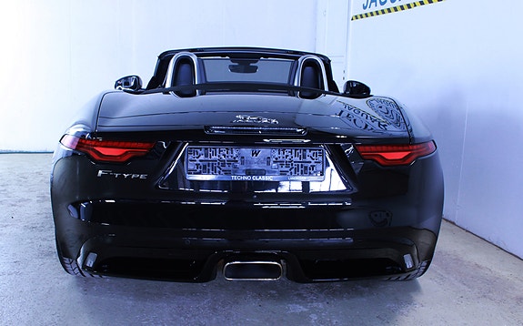 Jaguar F-TYPE 20 of 30