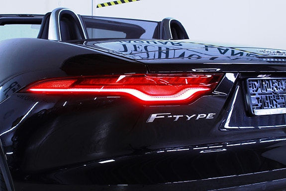 Jaguar F-TYPE 25 of 30