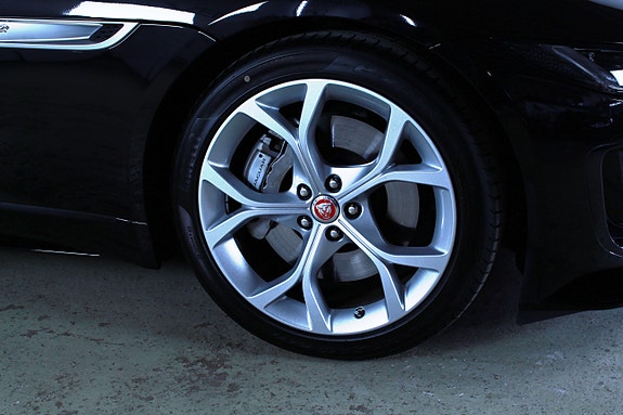 Jaguar F-TYPE 3 of 30