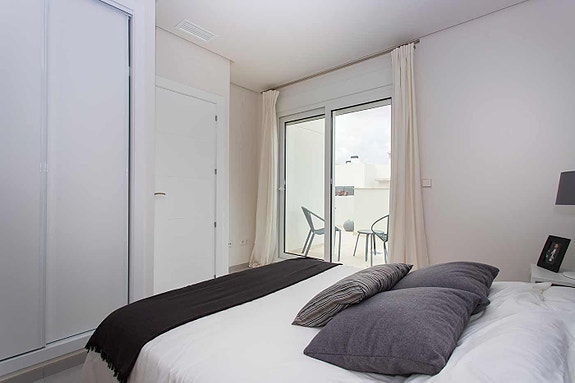 En megler med gode referanser - SPANIA1.no