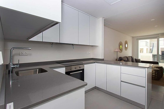 En megler med gode referanser - SPANIA1.no