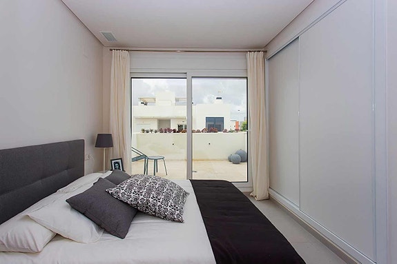 En megler med gode referanser - SPANIA1.no