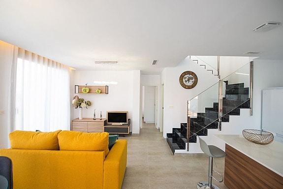 En megler med gode referanser -  SPANIA1.no