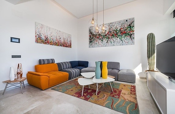 En megler med gode referanser -  SPANIA1.no