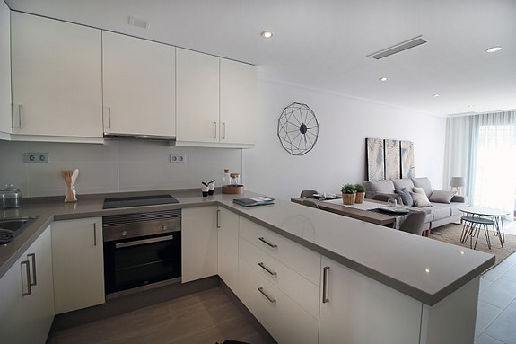 En megler med gode referanser - SPANIA1.no