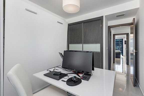 En megler med gode referanser - SPANIA1.no