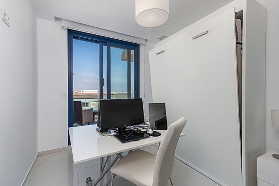 En megler med gode referanser - SPANIA1.no