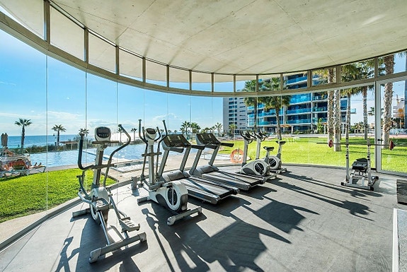 En megler med gode referanser - SPANIA1.no