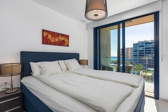 En megler med gode referanser - SPANIA1.no