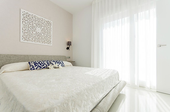 En megler med gode referanser -  SPANIA1.no