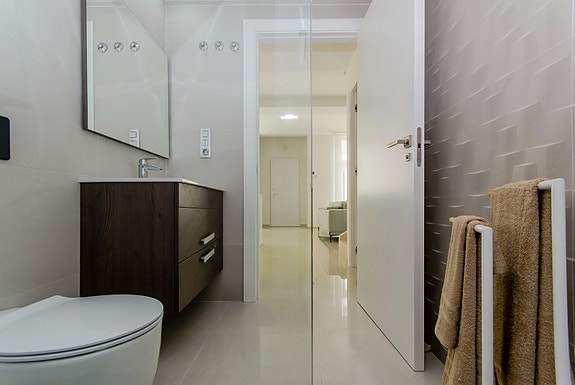 En megler med gode referanser -  SPANIA1.no