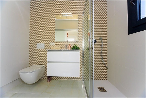 En megler med gode referanser -  SPANIA1.no