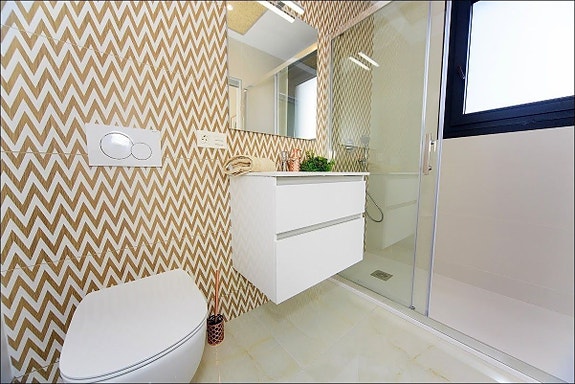 En megler med gode referanser -  SPANIA1.no