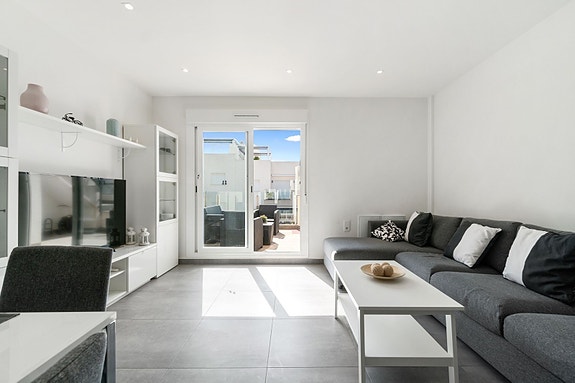 En megler med gode referanser - SPANIA1.no