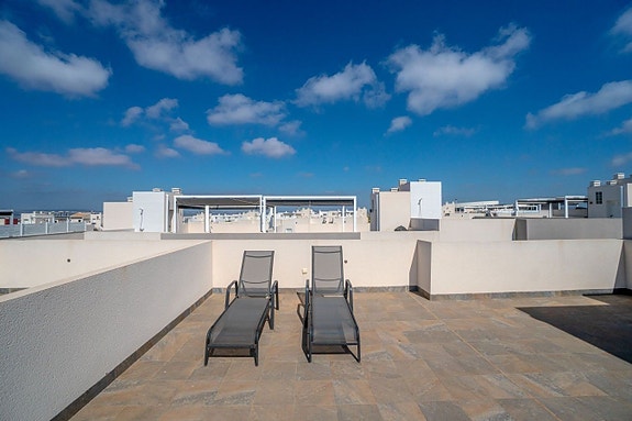 En megler med gode referanser - SPANIA1.no