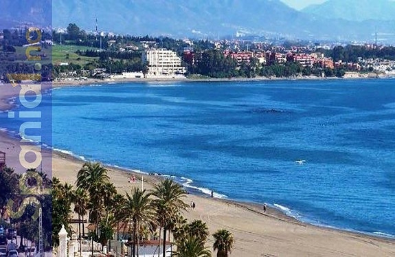 En megler med gode referanser - SPANIA1.no