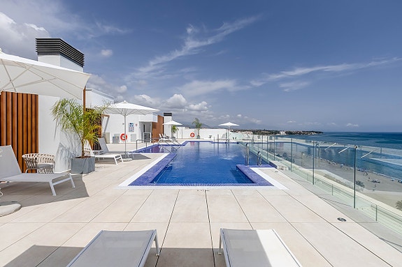 En megler med gode referanser - SPANIA1.no