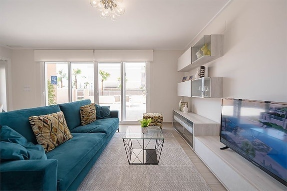 En megler med gode referanser - SPANIA1.no