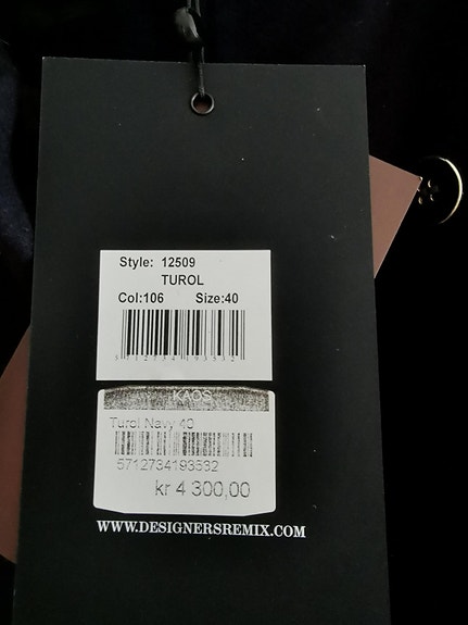 Product image 9 of 9