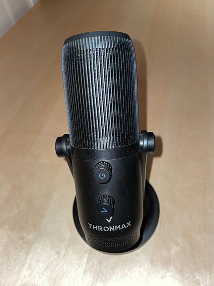Product image 1 of 3