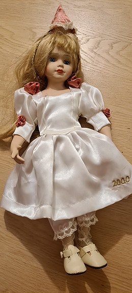 Product image 1 of 4