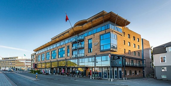 Polar Energi har et nært og godt samarbeid med Thon Hotellene i Norge, her representert ved Thon Hotel Harstad