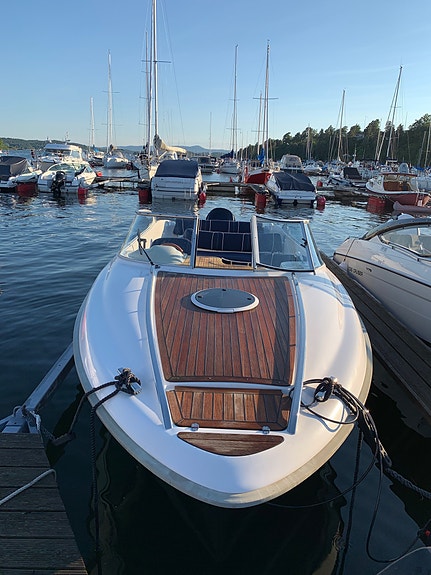 Ibiza 24 Special 250 Yamaha - Påkostet Båt - Båtplass ut 2026. 3 of 5