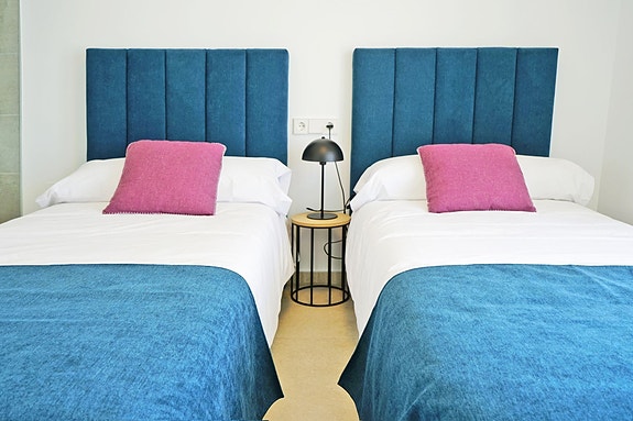 En megler med gode referanser - SPANIA1.no