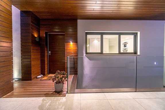 En megler med gode referanser - SPANIA1.no