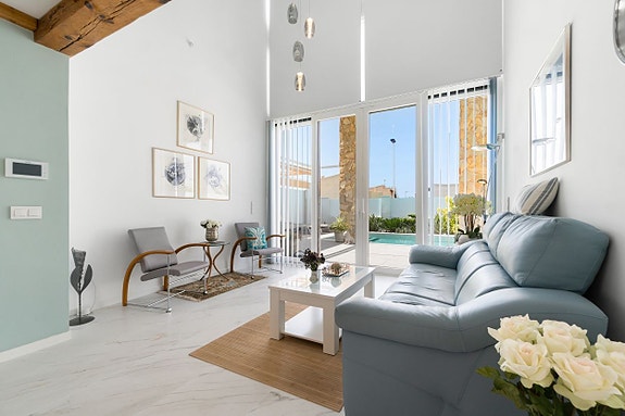 En megler med gode referanser - SPANIA1.no