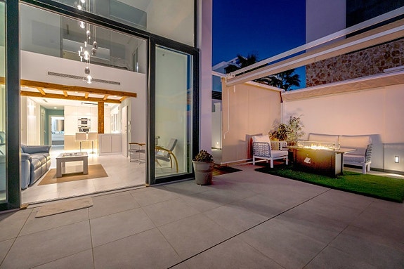 En megler med gode referanser - SPANIA1.no