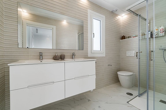 En megler med gode referanser - SPANIA1.no