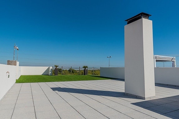 En megler med gode referanser - SPANIA1.no