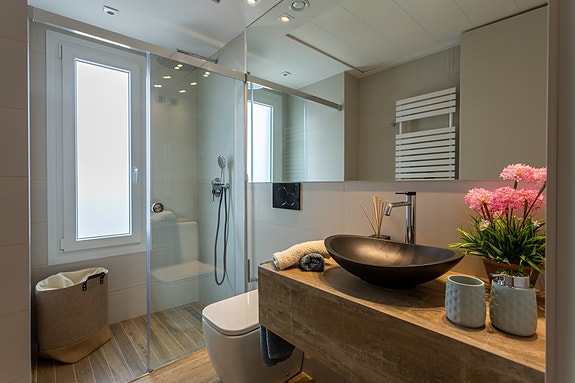 En megler med gode referanser - SPANIA1.no