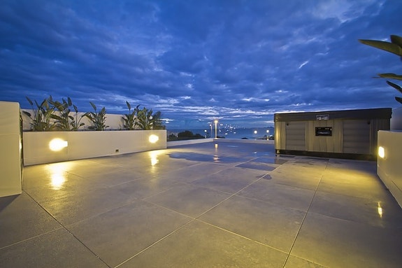 En megler med gode referanser - SPANIA1.no