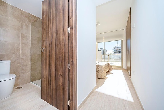 En megler med gode referanser - SPANIA1.no