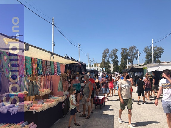La Cala Market