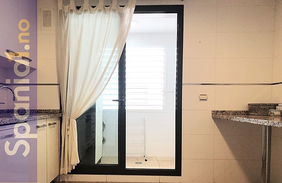 En megler med gode referanser -  SPANIA1.no