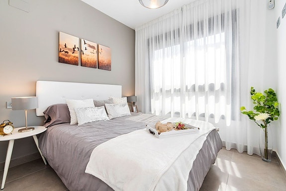 En megler med gode referanser -  SPANIA1.no